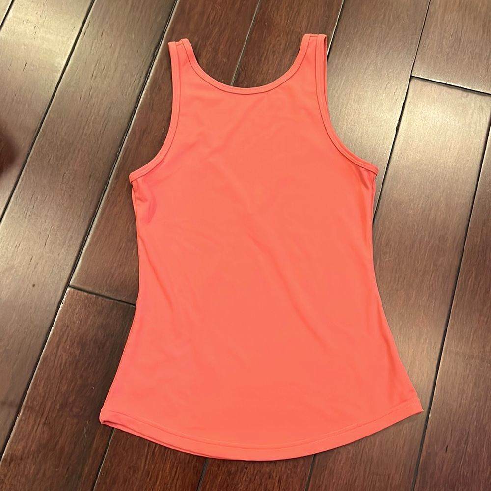 P’tula salmon colored workout tank top